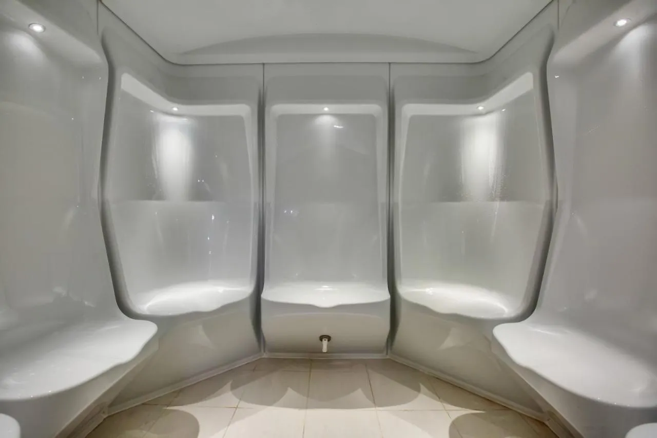 5 Star Sparkle Tower By Swarovski, Dubai Marina 0*,